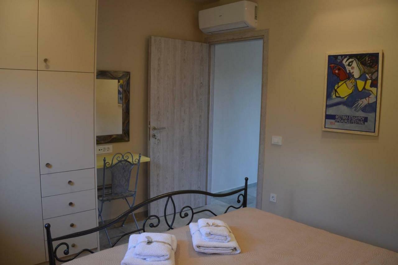 Spiti Portokali Apartamento Epidaurus Exterior foto